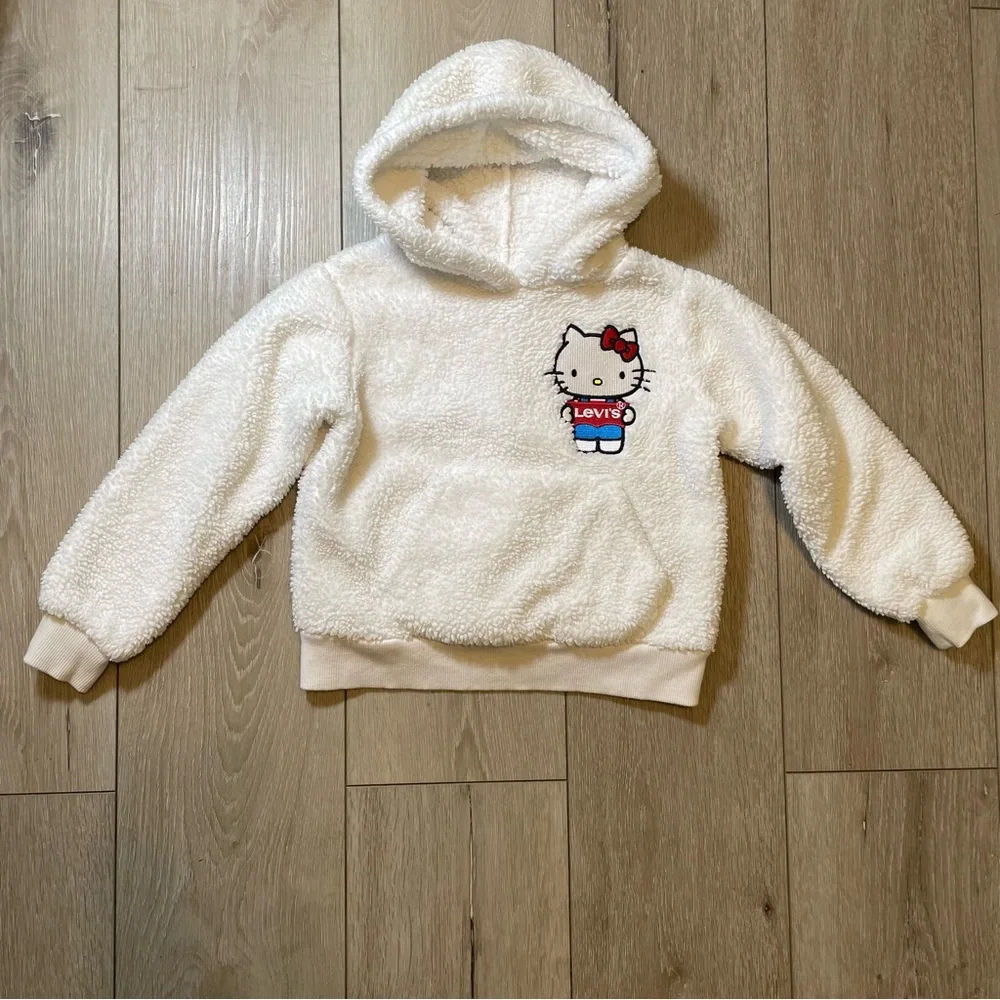 Levi's Hello‎ Kitty Sherpa Hoodie White Cozy Fleece Pullover Kids XS 4